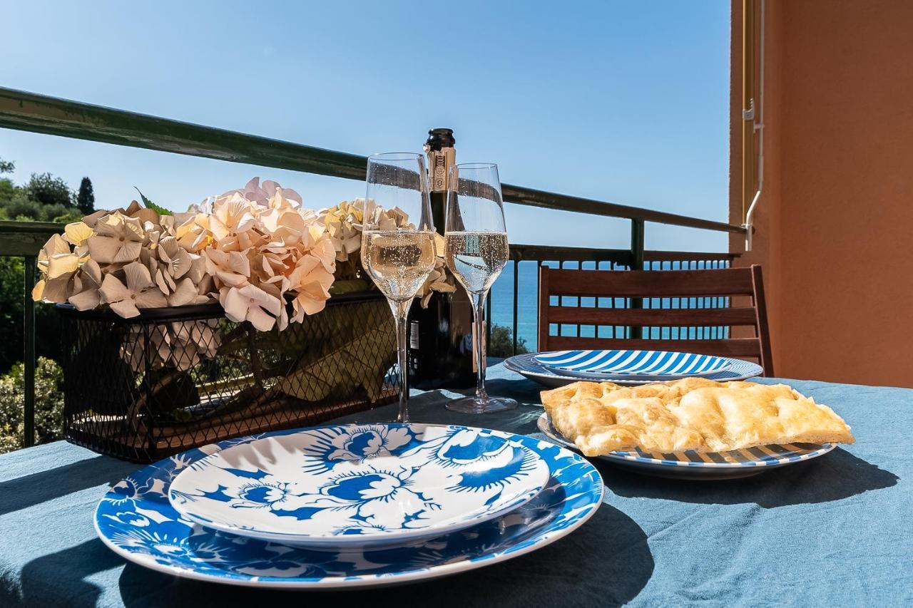 Cavi Sea View Apartment Lavagna Kültér fotó